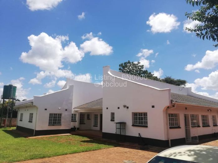 5 Bedroom House to Rent in Borrowdale West, Harare
