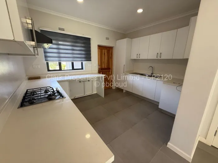 Townhouse/Complex/Cluster for Sale in Victoria Falls, Victoria Falls