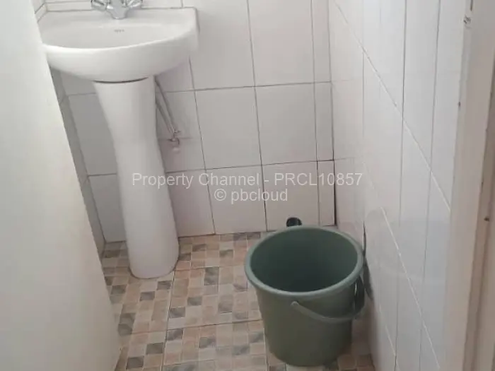 3 Bedroom House for Sale in Senga, Gweru