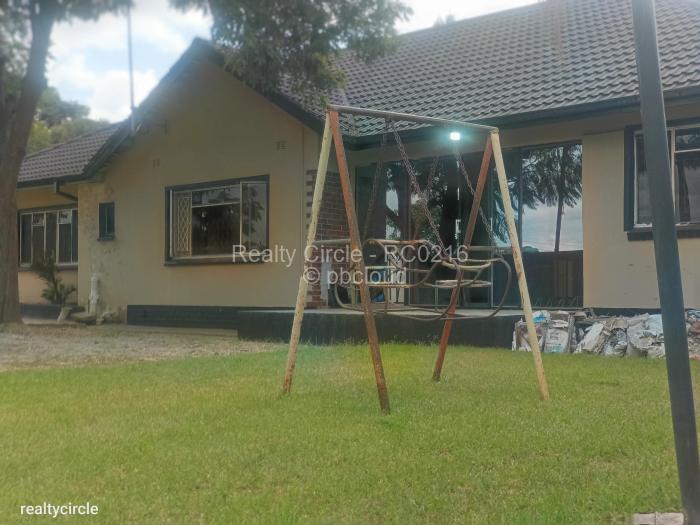 4 Bedroom House for Sale in Upper Hillside, Harare