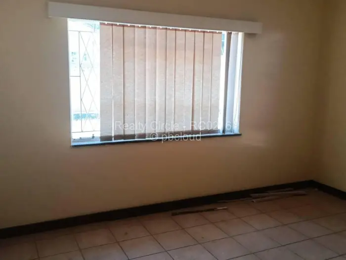 4 Bedroom House for Sale in Upper Hillside, Harare