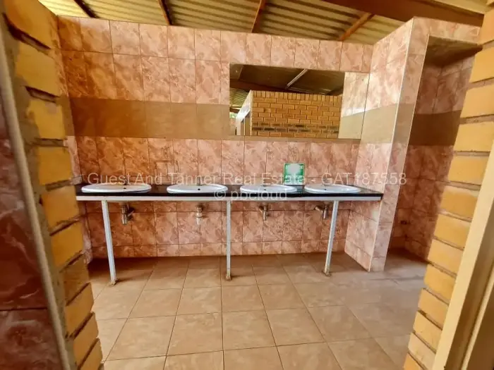 Commercial Property for Sale in Kingsdale, Bulawayo