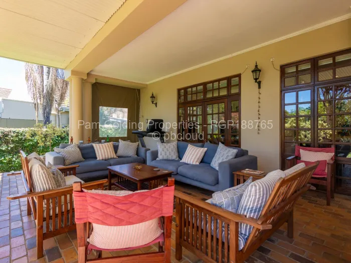 Townhouse/Complex/Cluster for Sale in Highlands, Harare