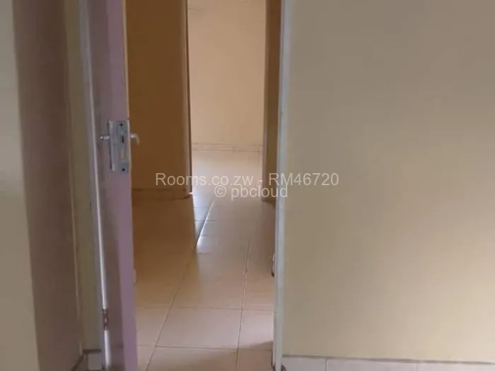 Room to Rent in Bluff Hill, Harare