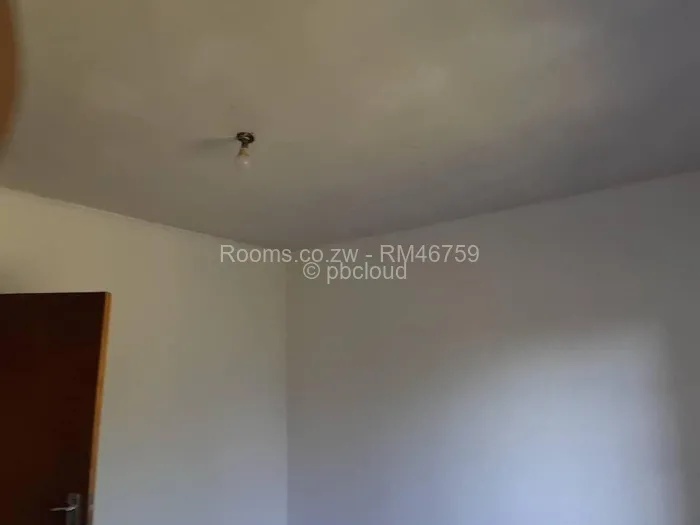 Room to Rent in Matidoda, Harare