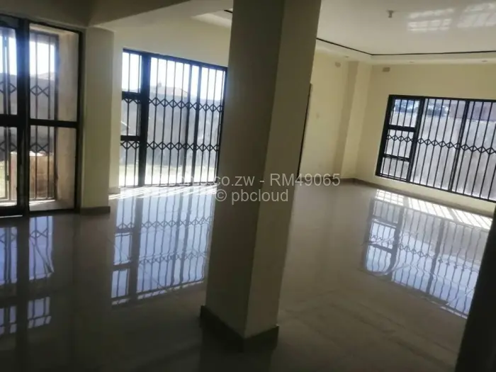 Room to Rent in Ashdown Park, Harare