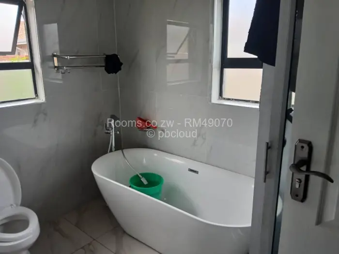 Room to Rent in Madokero Estates, Harare