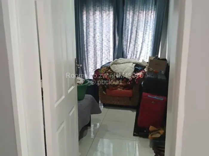 Room to Rent in Madokero Estates, Harare