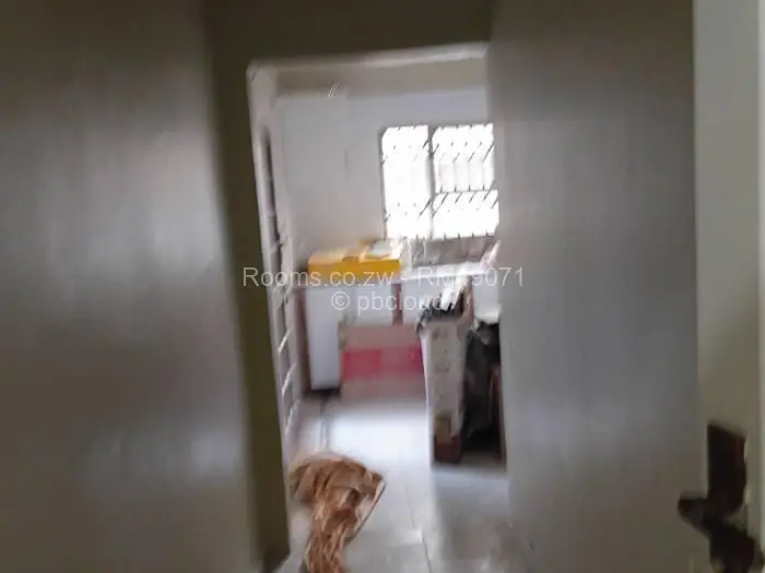 Room to Rent in Madokero Estates, Harare