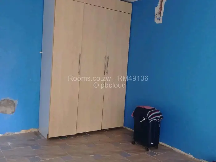 Room to Rent in Bluff Hill, Harare