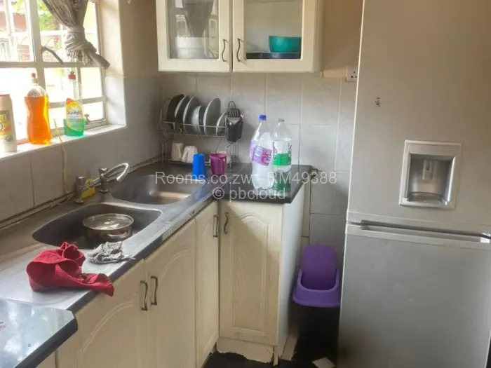 Room to Rent in Madokero Estates, Harare