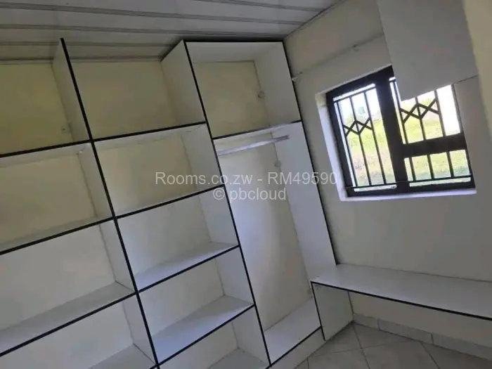 Room to Rent in Madokero Estates, Harare
