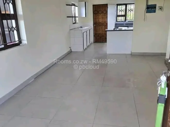 Room to Rent in Madokero Estates, Harare