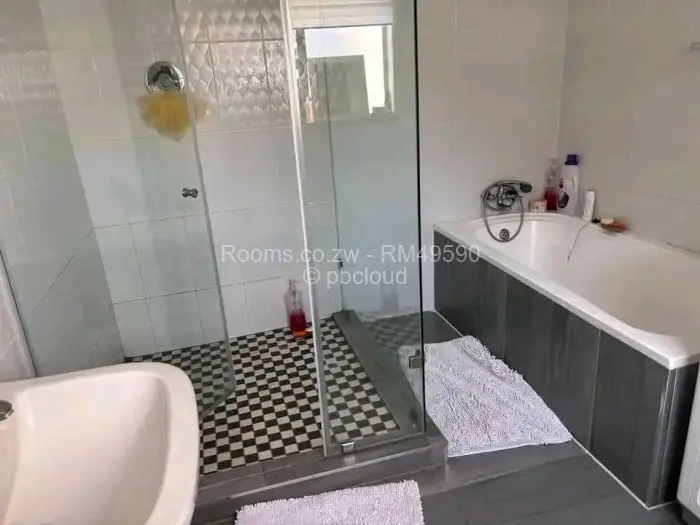 Room to Rent in Madokero Estates, Harare