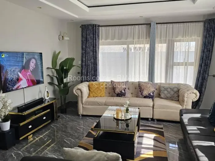 Room to Rent in Ashdown Park, Harare
