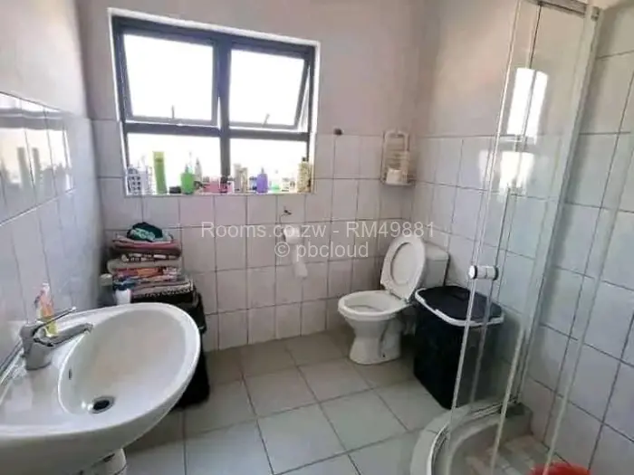 Room to Rent in Madokero Estates, Harare