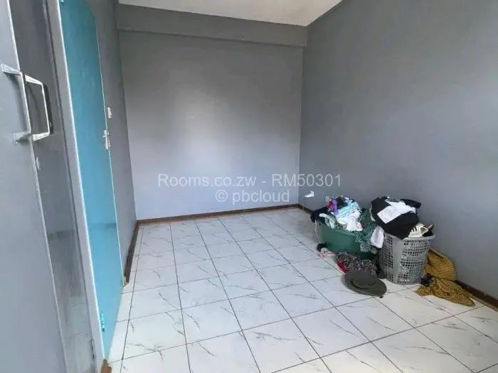 Room to Rent in Eastlea, Harare