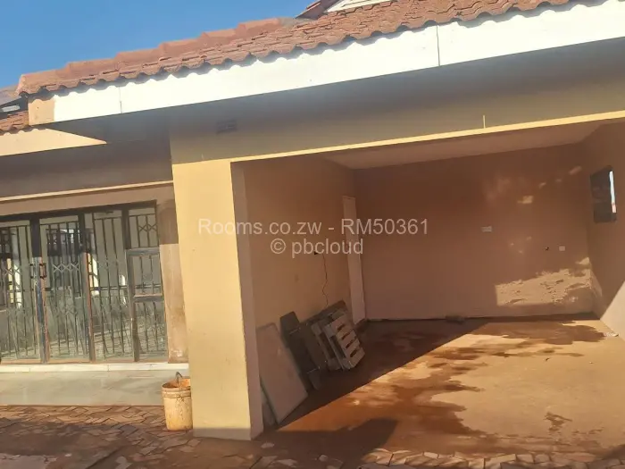 Room to Rent in Warren Park, Harare