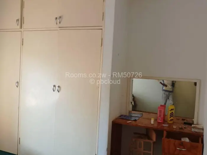 Room to Rent in Bluff Hill, Harare