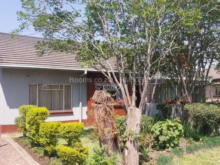 Room to Rent in Avondale West, Harare