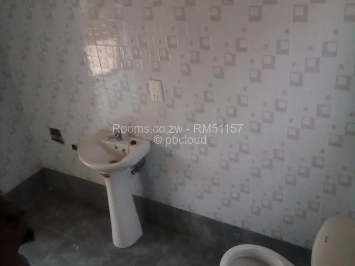 Room to Rent in Houghton Park, Harare
