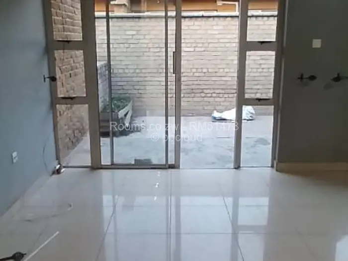 Room to Rent in Madokero Estates, Harare