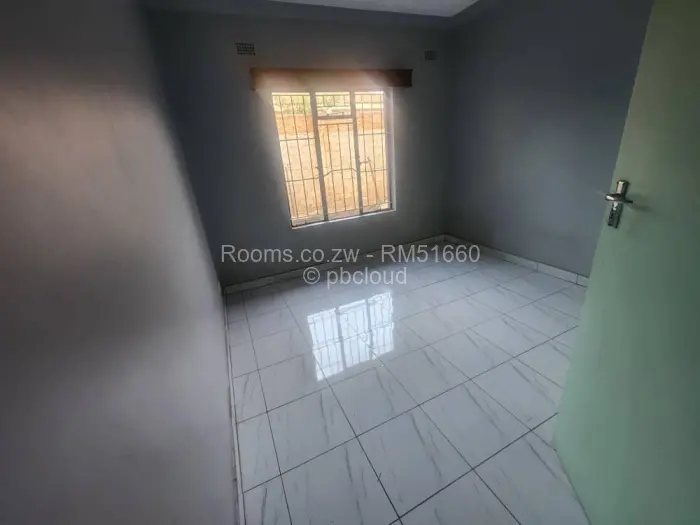 Room to Rent in Westlea Hre, Harare
