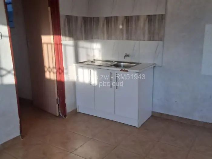 Room to Rent in Dzivarasekwa, Harare