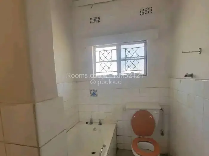 Room to Rent in Avondale, Harare