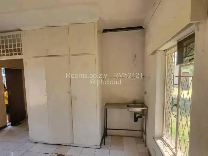 Room to Rent in Avondale, Harare