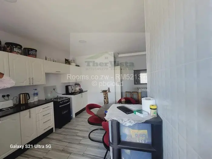 Room to Rent in Madokero Estates, Harare