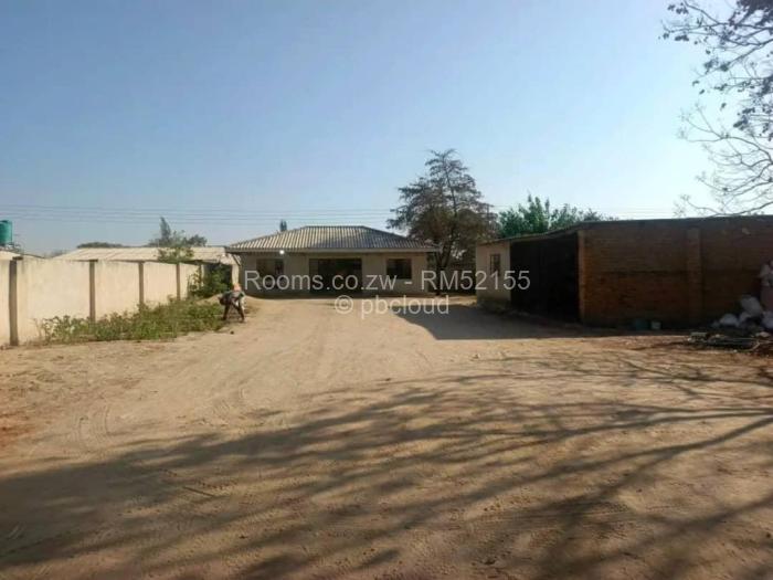 Room to Rent in Southlea Park, Harare