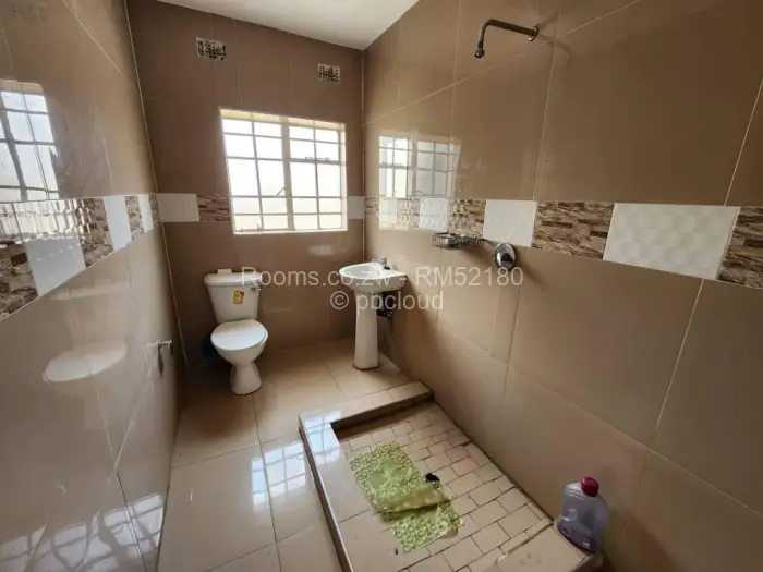 Room to Rent in Budiriro, Harare