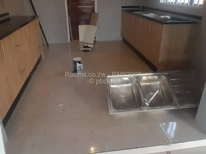 Room to Rent in Tynwald, Harare