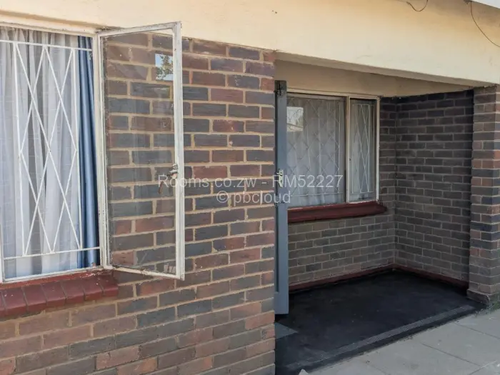 Room to Rent in Chitungwiza, Chitungwiza