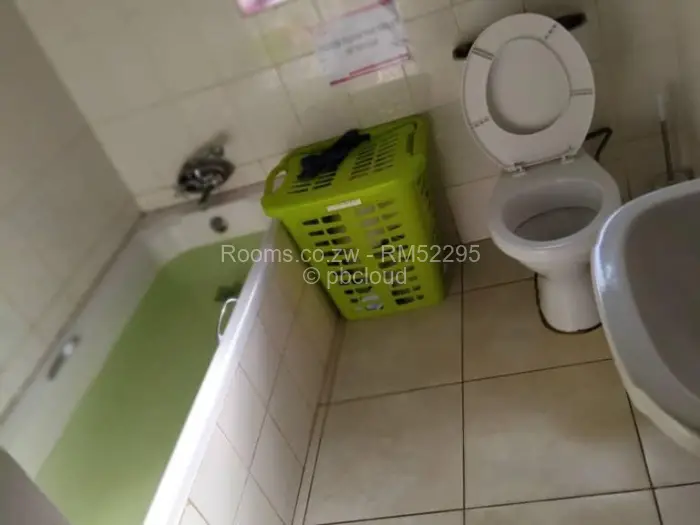 Room to Rent in Aspindale Park, Harare