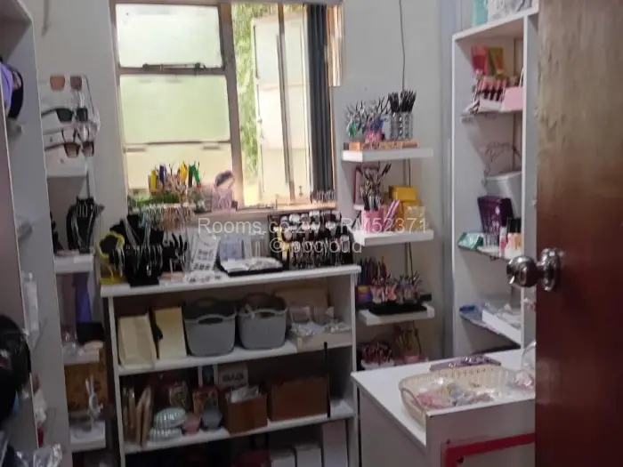 Room to Rent in Avondale, Harare