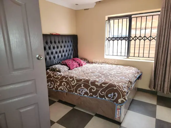 Room to Rent in Glaudina, Harare