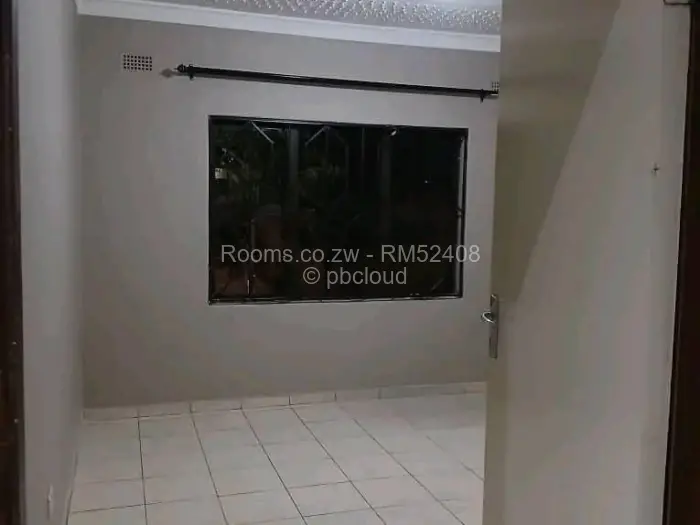 Room to Rent in Madokero Estates, Harare