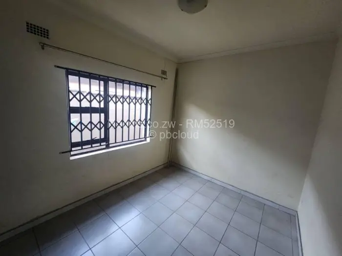 Room to Rent in Aspindale Park, Harare