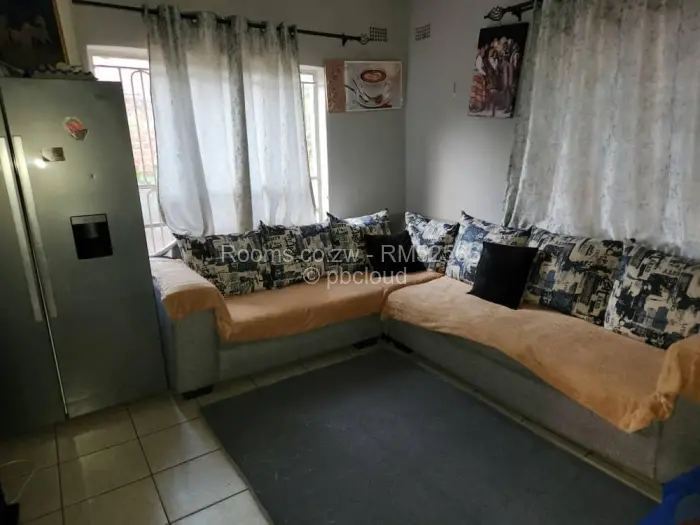 Room to Rent in Dawnview Park, Harare
