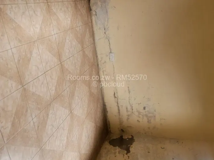 Room to Rent in Kuwadzana, Harare