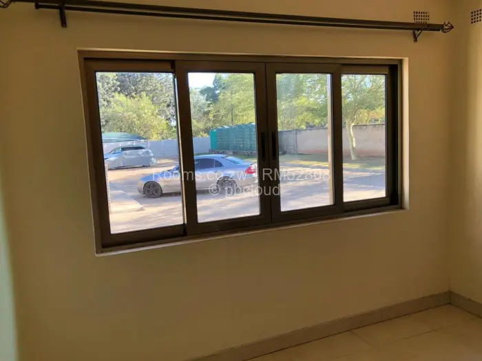 Room to Rent in Greendale, Harare