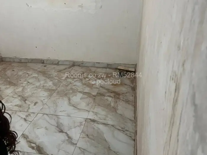 Room to Rent in Dawnview Park, Harare