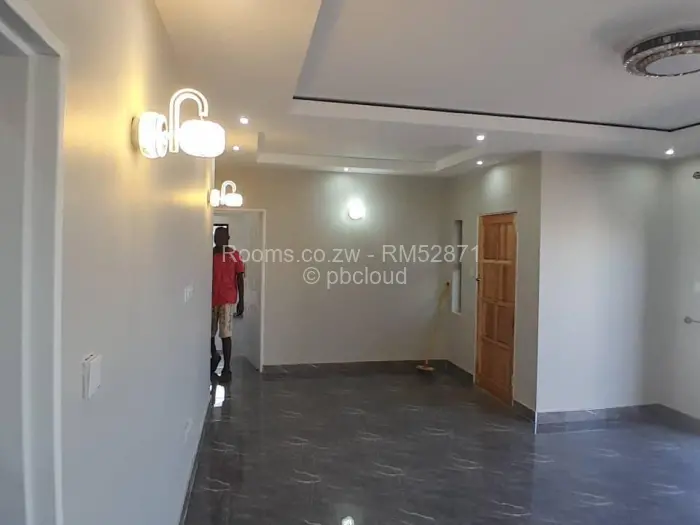 Room to Rent in Ashdown Park, Harare