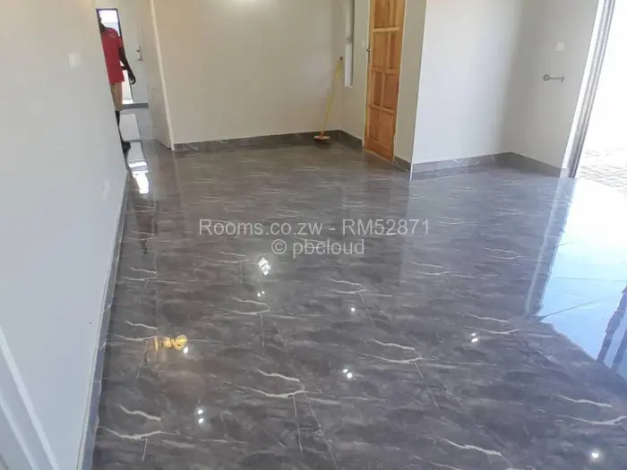 Room to Rent in Ashdown Park, Harare