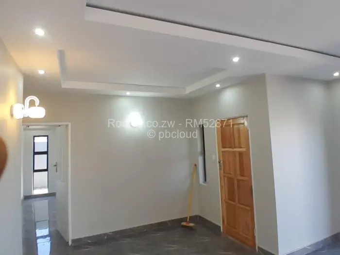 Room to Rent in Ashdown Park, Harare