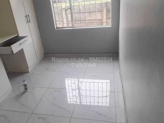 Room to Rent in Matidoda, Harare