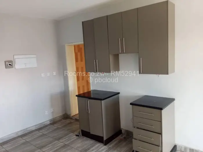 Room to Rent in Madokero Estates, Harare