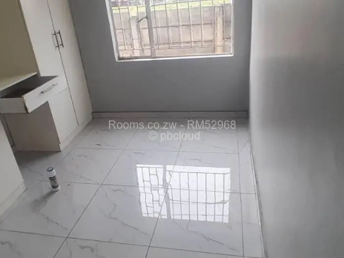 Room to Rent in Madokero Estates, Harare